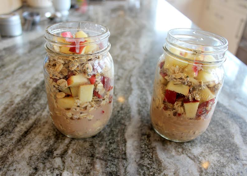 Apple Cinnamon Overnight Oats