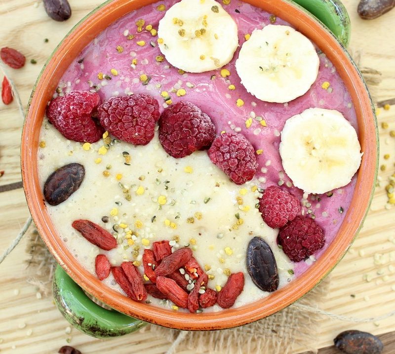 Banana Raspberry Smoothie Bowl