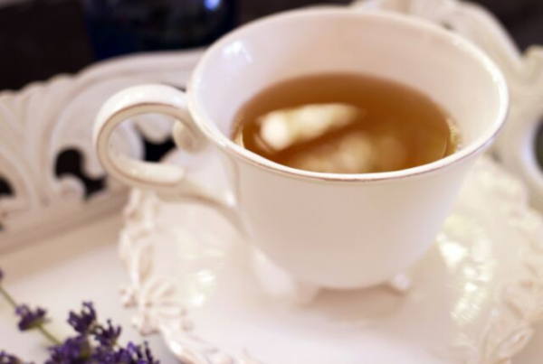 Exploring the Healing Properties of Herbal Teas: A Guide to Wellness from the Teapot